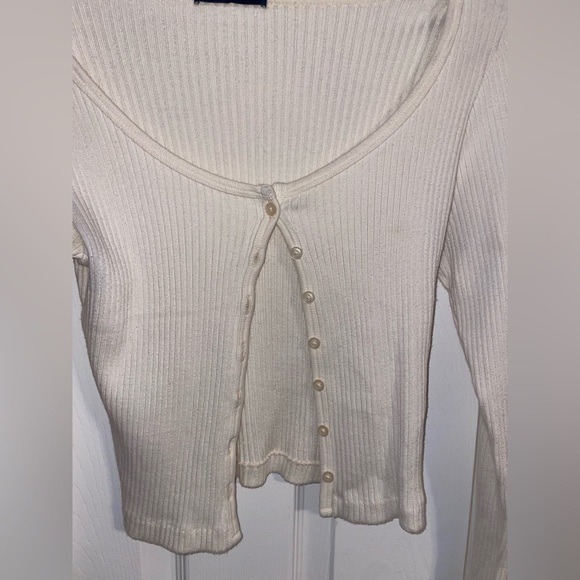 Cream Brandy Melville Cardigan - Picture 3 of 6